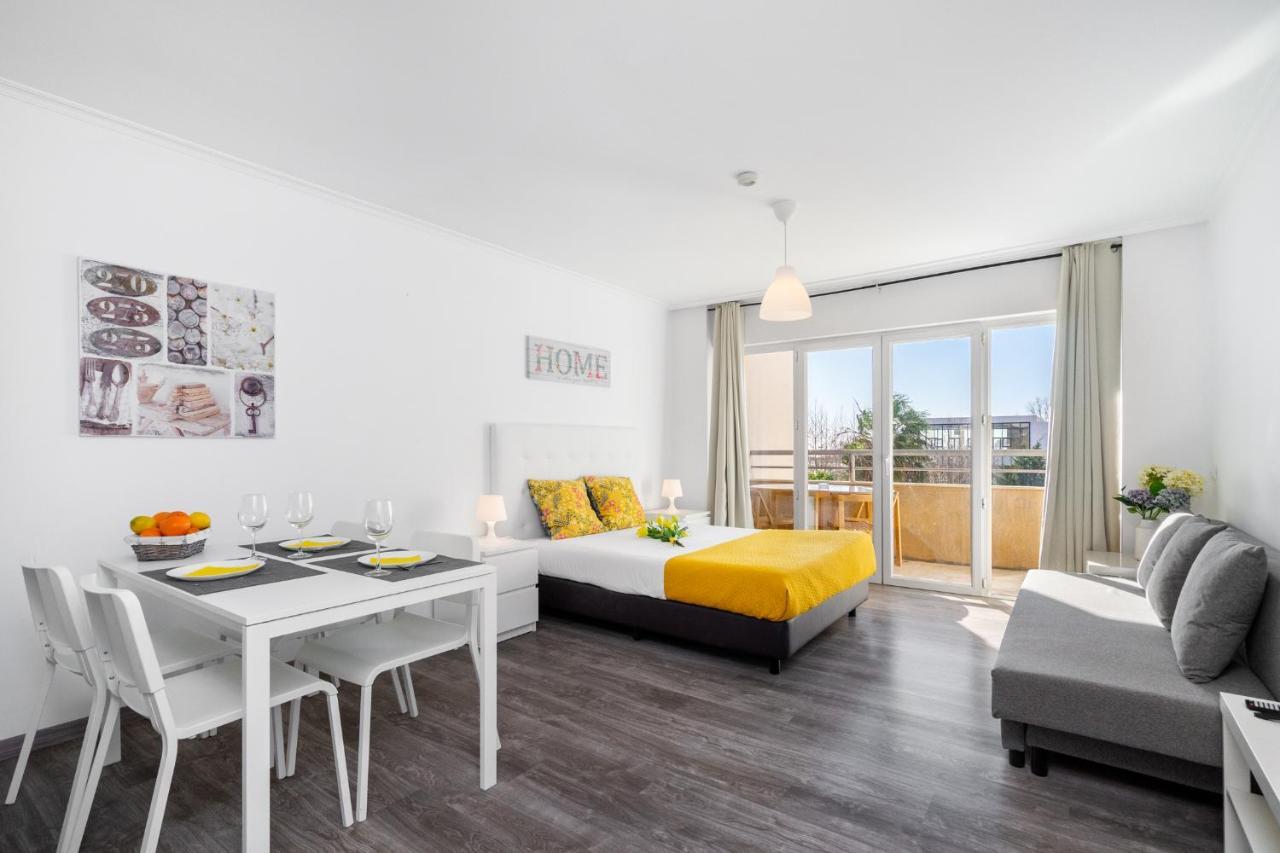 Praia Da Rocha, 4G Jardins Da Rocha, Sunny Studio, Air Conditioning, Two Pools, Internet, Parking, By Ig Portimao Luaran gambar
